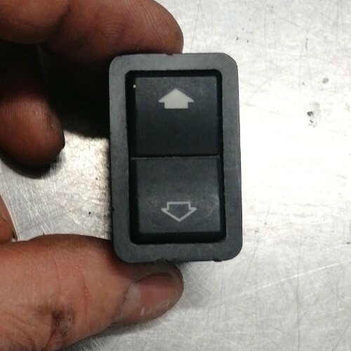 Org. BMW 5er E38 E39 Schalter Fensterheber Fensterheberschalter 8368974