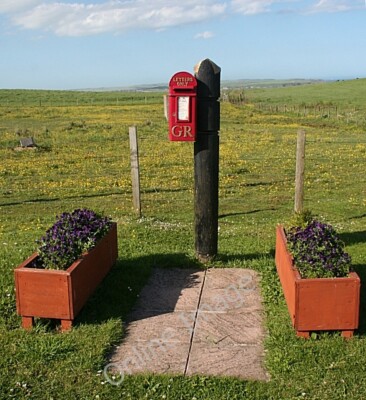 Photo 6x4 Post Box at Whinnyfold Whinnyfold isn't troubled by much i c2010