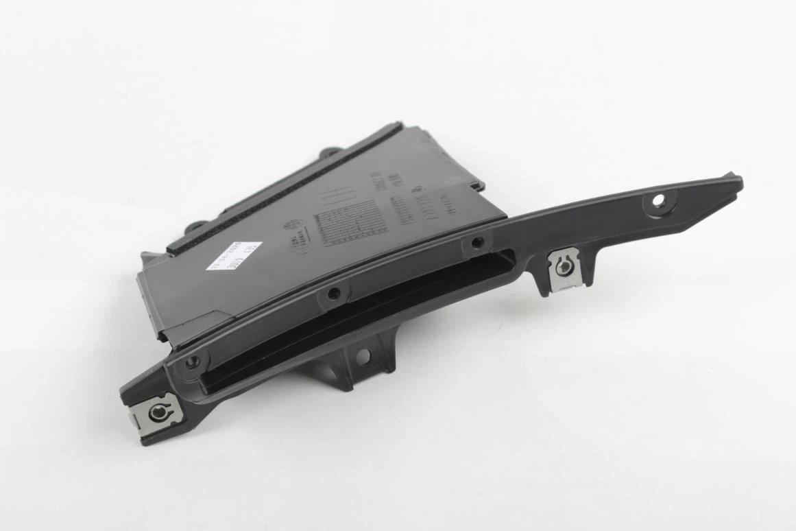 BMW 3 GT F34 Radiator Left Inner Air Duct 51747293729 7293729 2016 