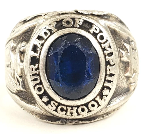 Sterling Silver Ring Size 7.75 Our Lady Of Pompeii Class Ring '75 Vintage Faith