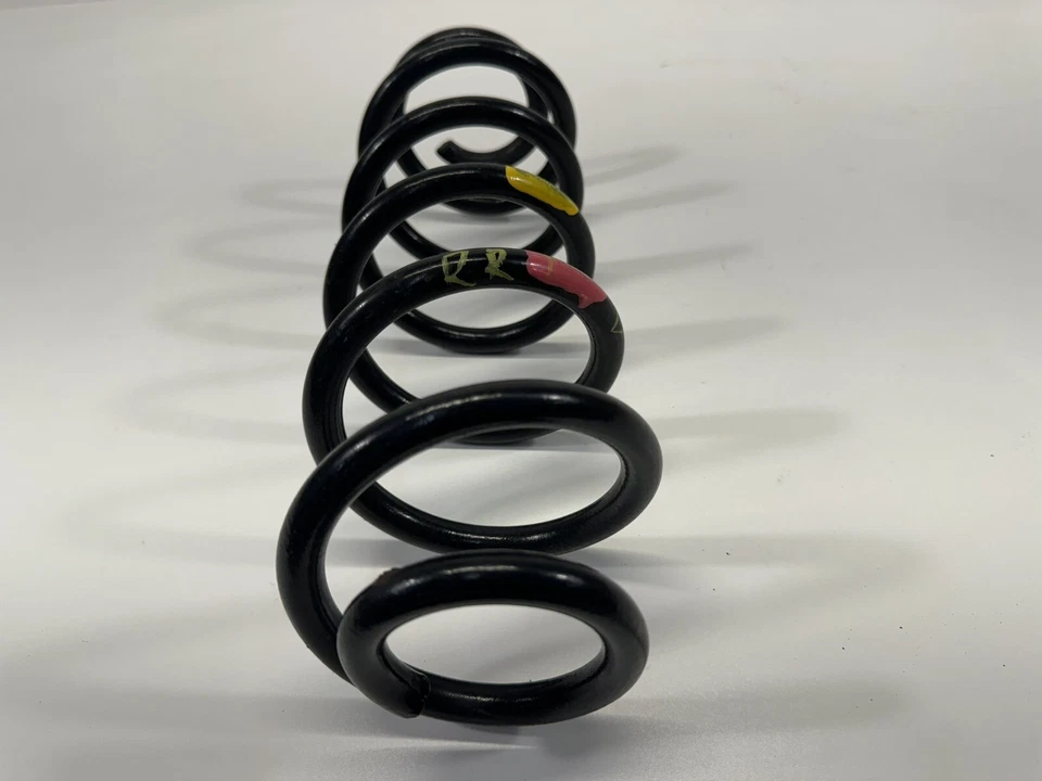 Toyota Prius 2016-2018 suspensión trasera derecha muelle helicoidal OEM Foto 4 de 4