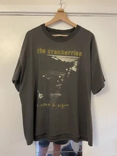 The Cranberries 1995 Tour Vintage Cotton Unisex T-shirt For Men Women