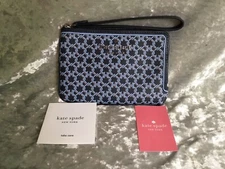 AUTHENTIC KATE SPADE LINK SMALL ZIP WRISTLET NEW WITH TAGS IMPORTED FROM US