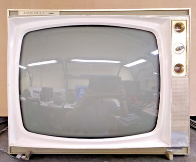 Admiral Vintage TV