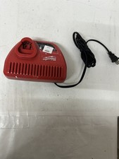 Milwaukee 48-58-2401 M12 12V Lithium Ion Battery Charger 12 Volt  (34936)