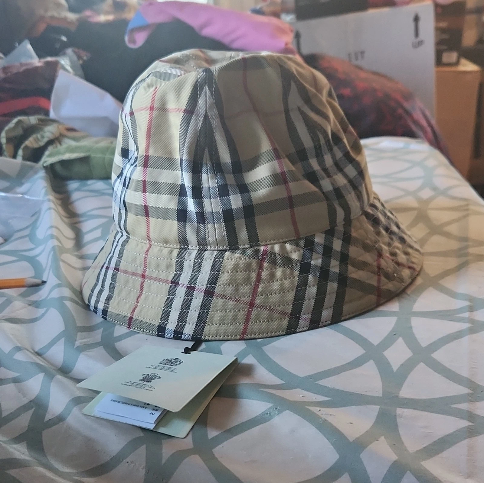 Burberry Beige Plaid Check Bucket Hat Black/Red Accents Womans Size M