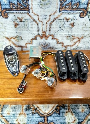 Fender Squier Pickups, 5-Way Switch, 2 Tone & Volume Pots, All Wired + Plug Jack