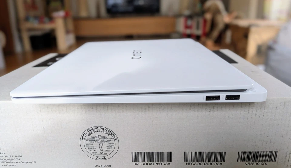 HP OMEN Transcend 14-fb0777ng 14 Zoll OLED 120Hz, Ultra 7 155H, 16GB, 1TB, 4060 - Bild 4 von 4