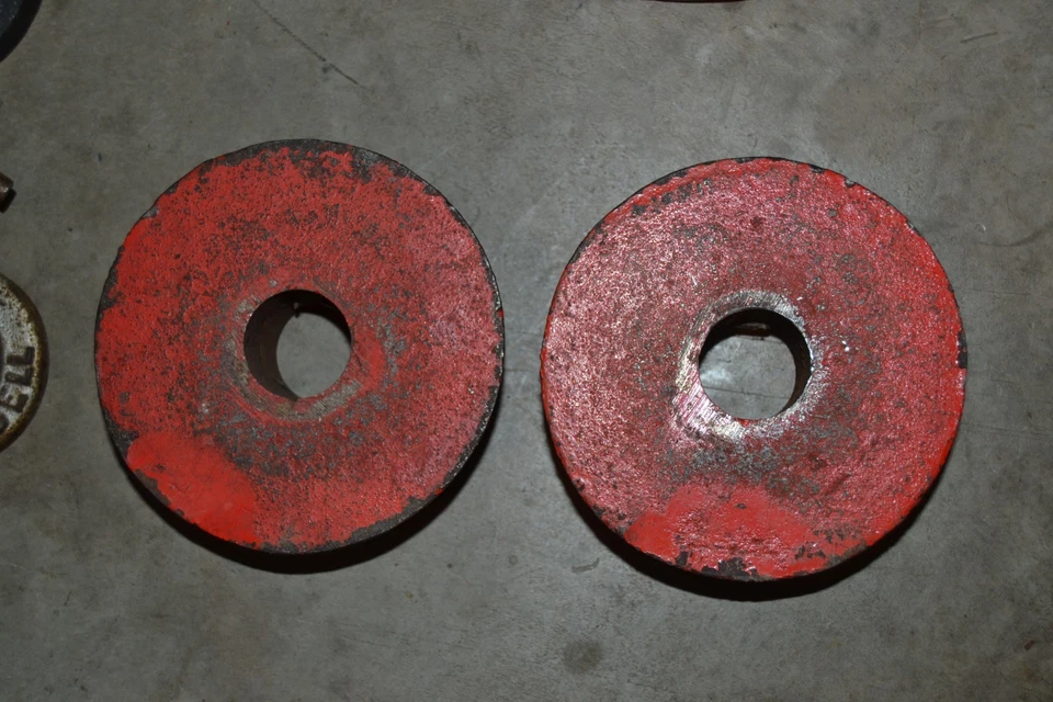 LOTE VINTAGE DE 6 COLLARES DE PESO DE HIERRO FUNDIDO PARA BARRA DE 1" (1 MARCADO YORK) Foto 3 de 4