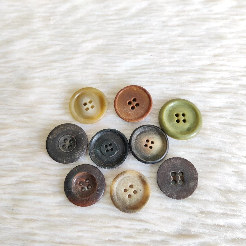 Vintage Bakelite Round Shape Buttons 9Pcs BTN127 - Image 4 of 4