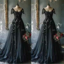Gothic Black Wedding Dress Vintage Lace Applique A-line Tulle Bridal Dress