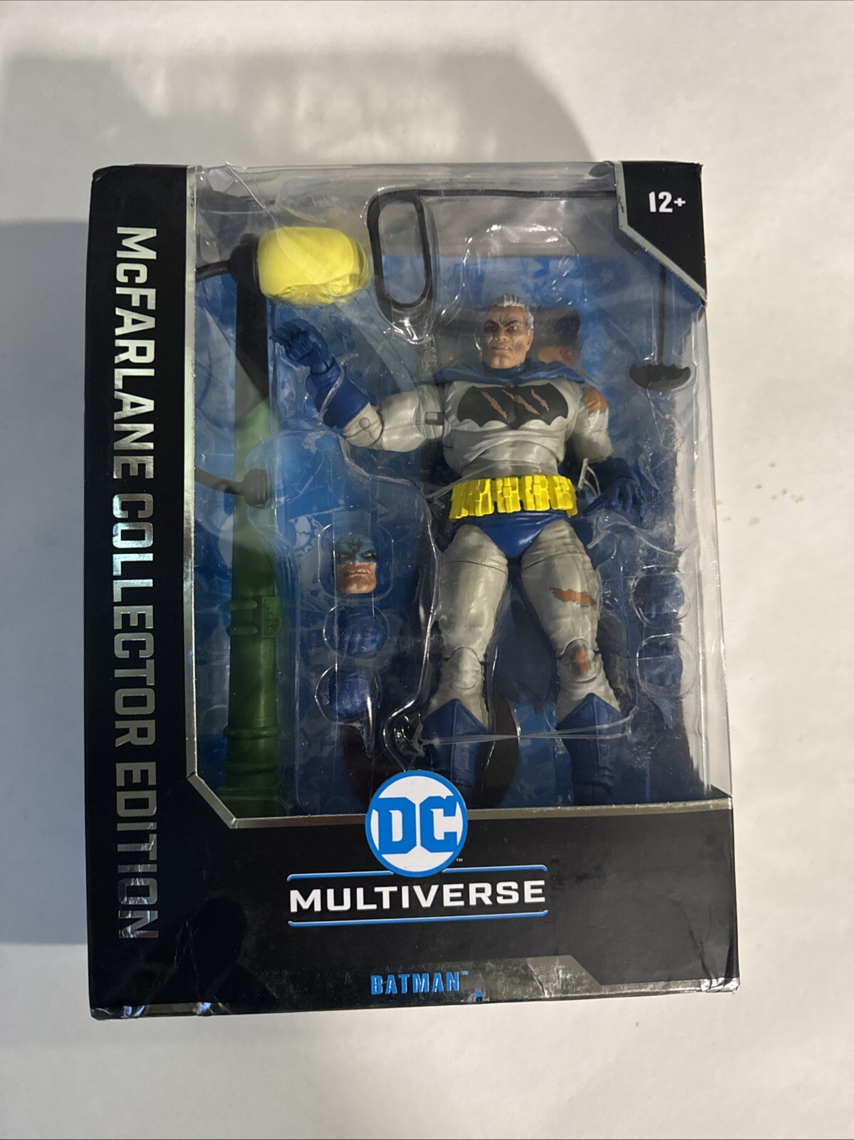 DC McFarlane Collector Edition Batman Dark Knight Returns Battle Damage #21