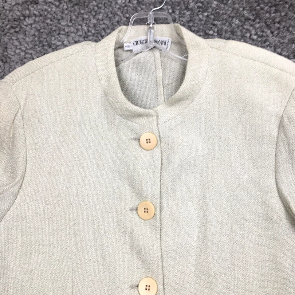 Blazer de mujer Giorgio Armani de lino cuello mandarín talla 6 crema 5 botones Foto 2 de 4