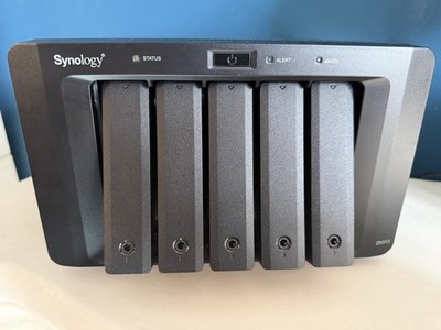 Synology DX513 Expansion Unit 5-Bay NAS | Neuere Version | Screwless Design