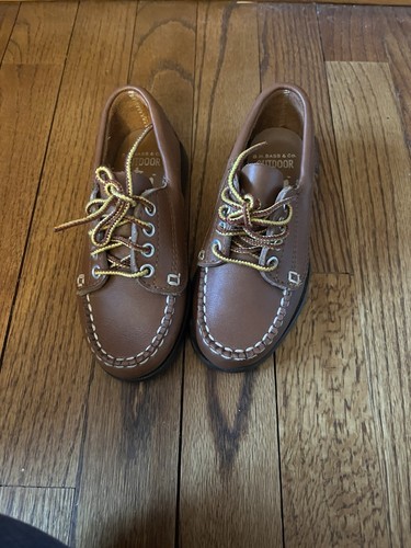 Jungen Bass braune Spitzen Halbschuhe - Vintage? - Neu ohne Etikett - Maße siehe Pix