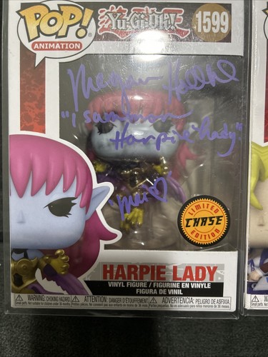 Megan Hollingshead Funko Pop Mai Valentine - Yu-Gi-Oh! Signierte & Harpie Lady - Bild 2 von 8