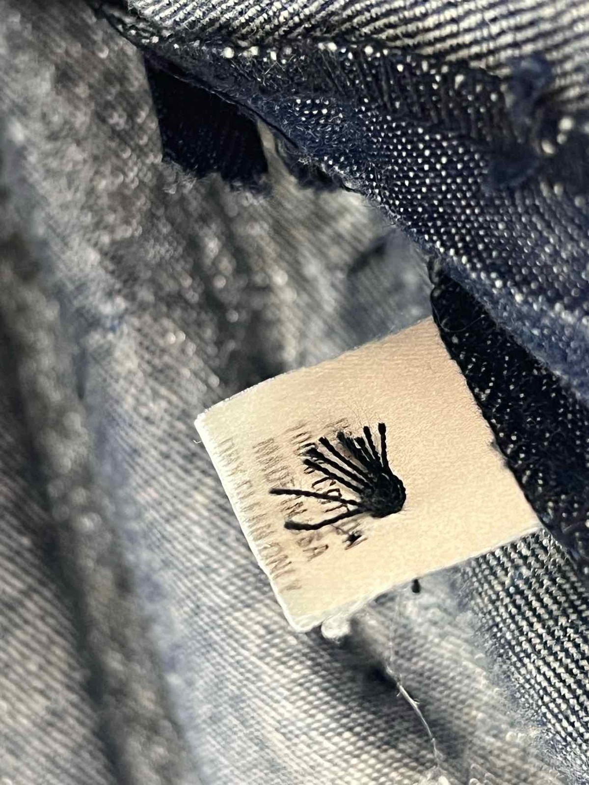 Pendleton Size L Denim Button(s) Chambray Designe… - image 4