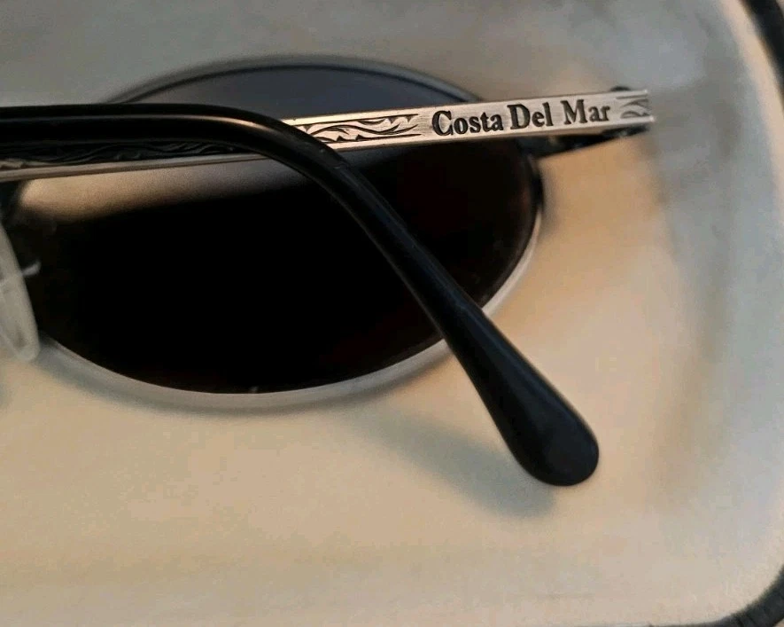 Vintage Costa Del Mar Coquina CQ-21 RARE! Sunglasses Gray Metal FRAME - Image 4 of 4