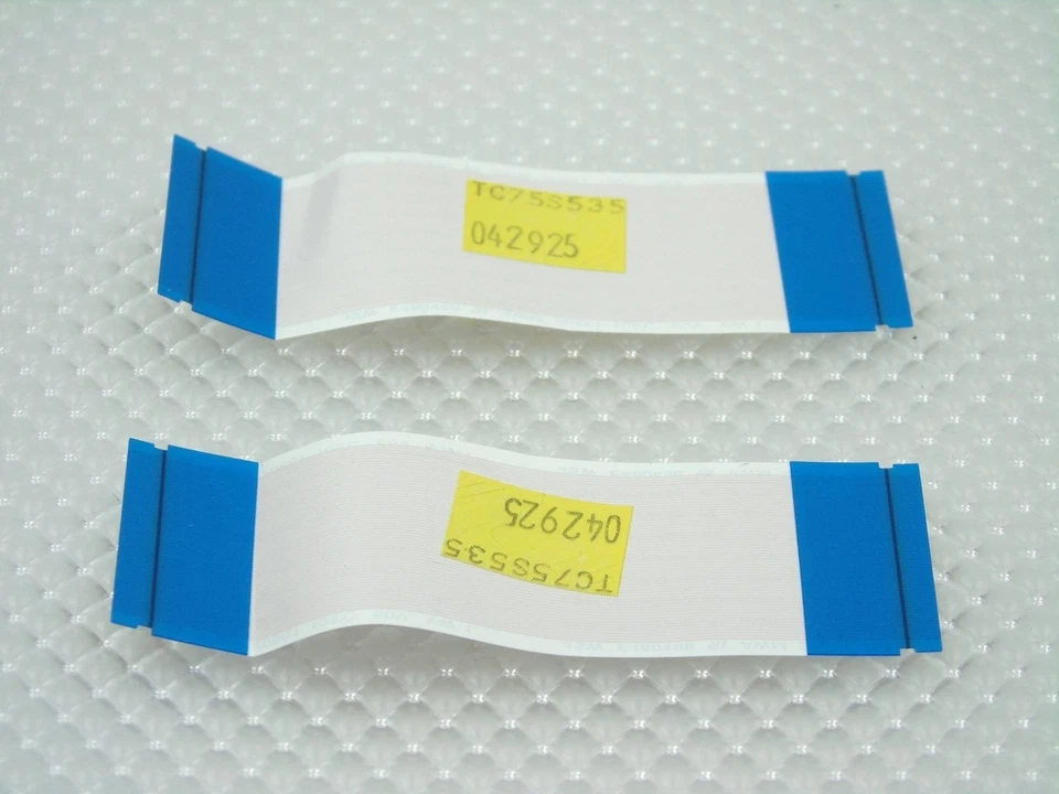 TCL 75" 75S535 4K QLED 4K TV T-CON Board Flex Ribbon Cable (Pair) - Image 2 of 4