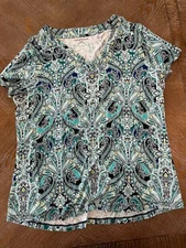 Croft & Barrow Classic Tee XL Pet Blue/Green Floral Pleated VNeck Short Sleeve