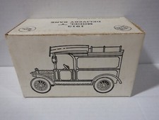 Ertl 1913 Model T Delivery Bank Limited Edition 1 of 1250 051121DMT5