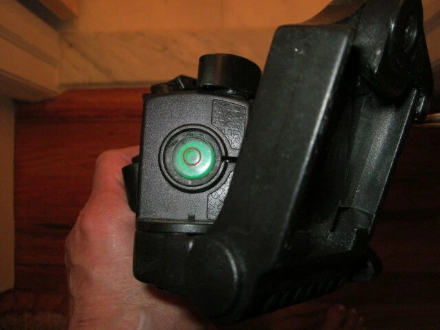 EUC Ambico Tripod video/camera Camcorder   - Image 2 of 4