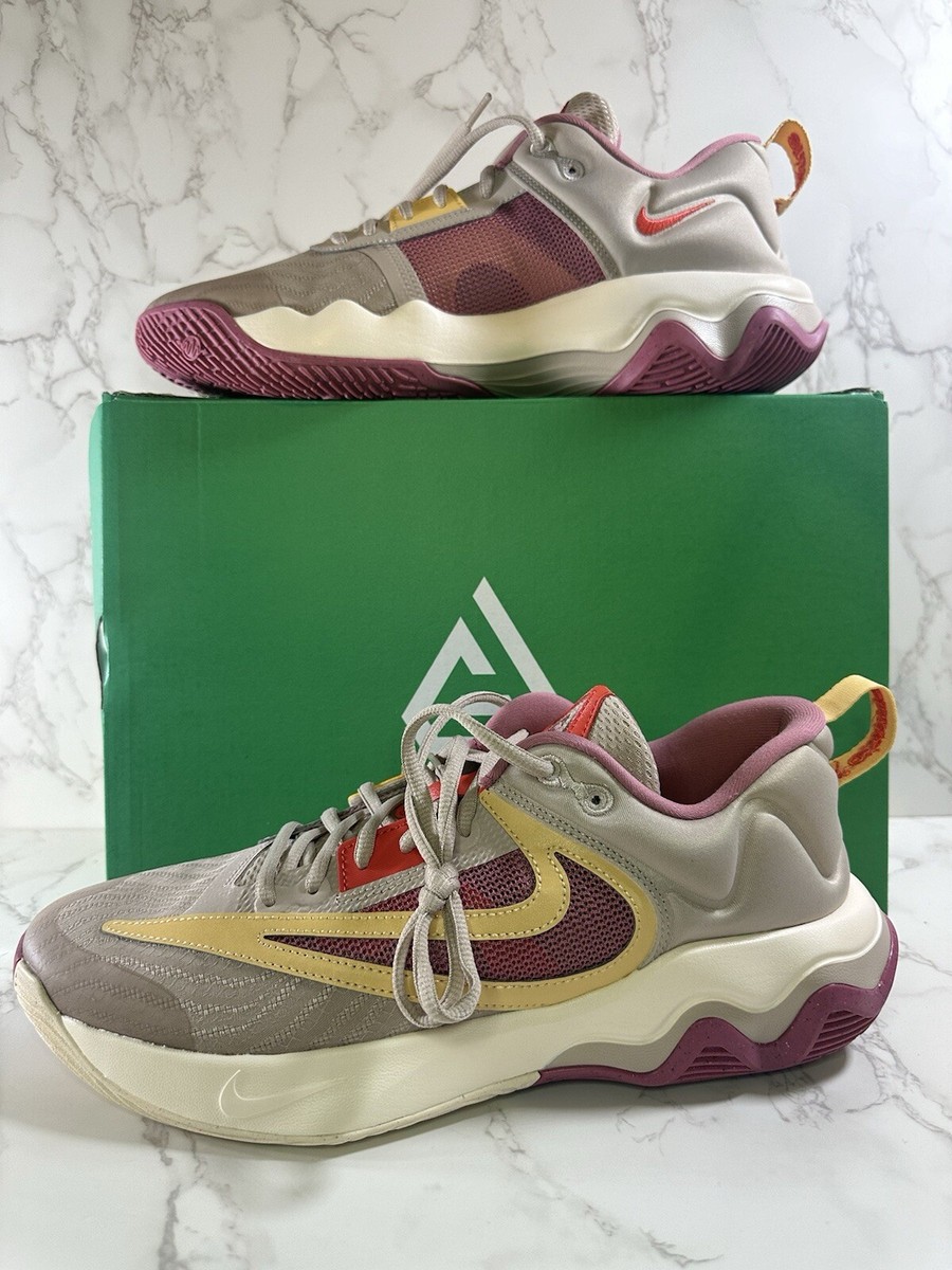 Nike Giannis Immortality 3 Fossil Stone Celestial Shoes 