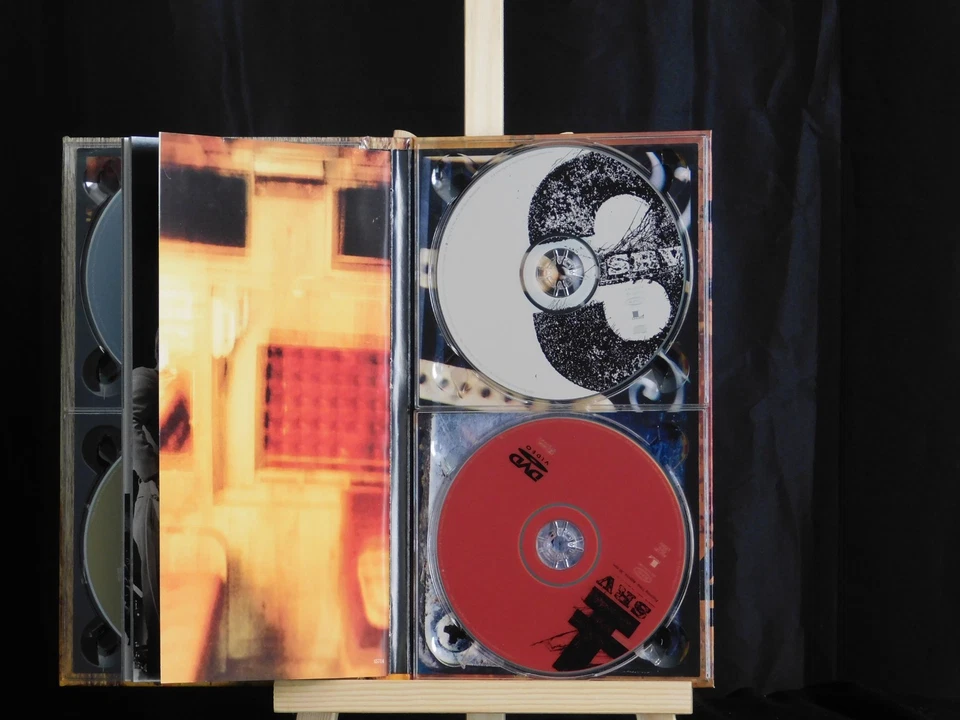 Stevie Ray Vaughan – SRV 3CD + DVD Box Set Epic/Legacy 2000 Blues Like New Foto 3 de 4