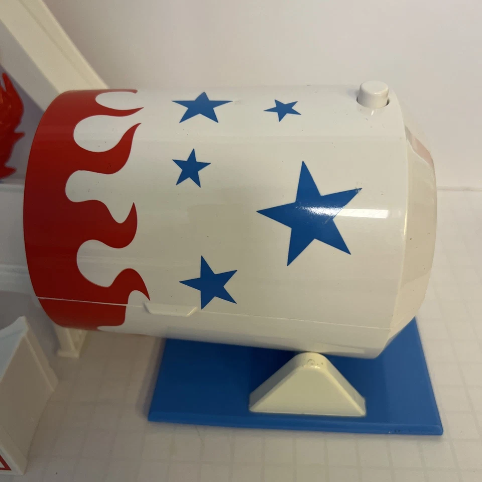 Disney Pixar Cars Toon Mater The Greater Super Stunt Show Race Track Open No Box - Image 2 of 4