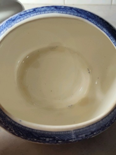 Vintage Homer Laughlin China Blue Willow Sugar Bowl with Lid - Picture 6 of 6