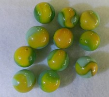 20509m Vintage Group of Peltier Glass Peerless Patch Marbles .61 to .64 Inches