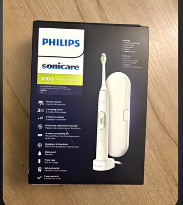 Philips Sonicare ProtectiveClean 6100 Sonic Rechargeable Brush White HX6877/21