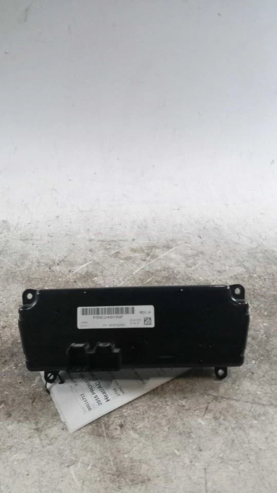 Control de temperatura con CA para furgoneta PROMASTER 1500 14-18 437885 Foto 3 de 3