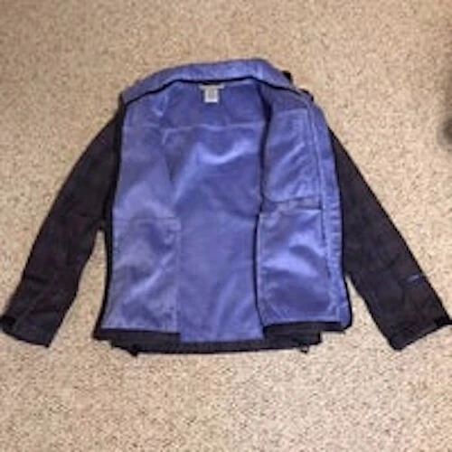 Chaqueta de lluvia Free Country para mujer con capucha mediana Foto 4 de 4