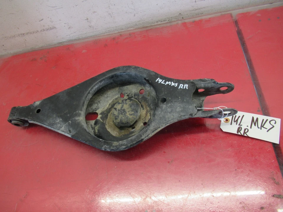 09-16 LINCOLN MKS BRAZO DE CONTROL INFERIOR TRASERO DERECHO LADO PASAJERO OEM Foto 3 de 4