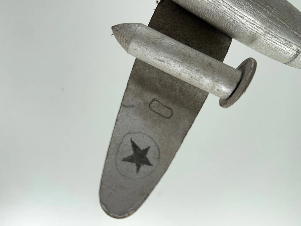 vtg WW2 Folk Art Wooden Bomber Plane toy airplane - Image 4 of 4