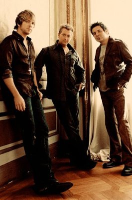 Rascal Flatts Loft Room Poster 11x17 Mini Poster (28cm x43cm)