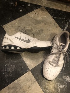 nike reax branco