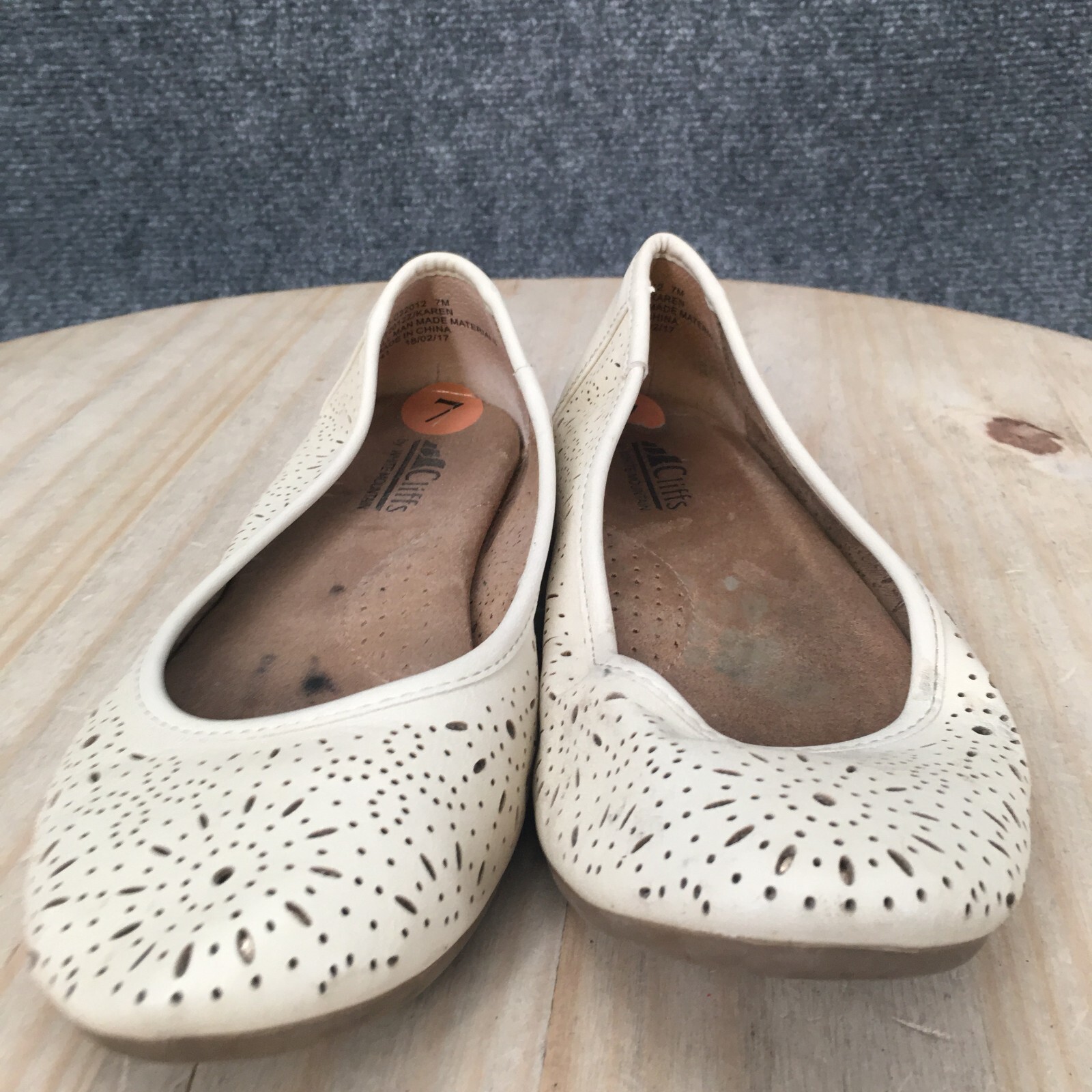 Cliffs By White Mountain Shoes Womens 7 M Karen Slip On Ballets Flats