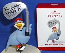 Hallmark Christmas Ornament Partridge on a Par 3 2014 Bird with Golf Club NIB K1
