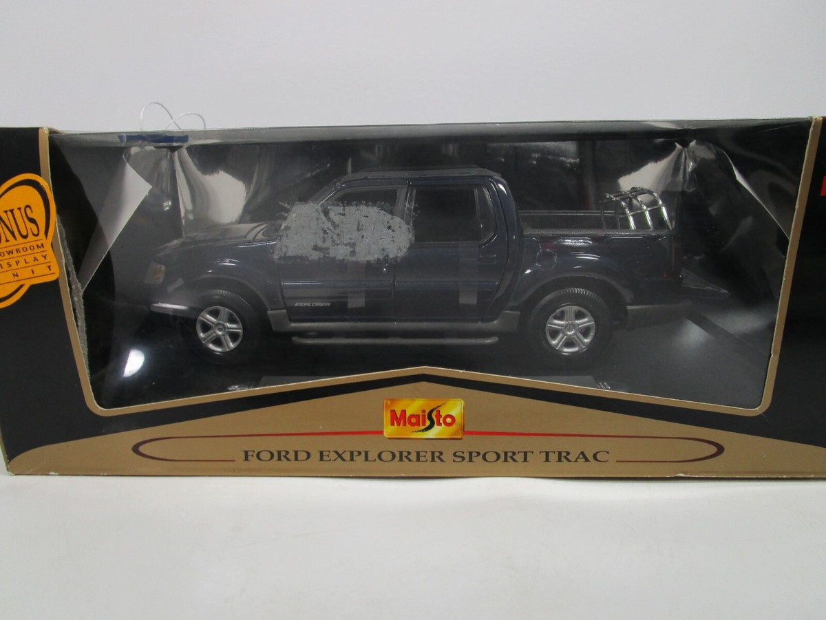 ミニカー Maisto Ford EXPLORER 1/18 MAISTO 1/18 PREMIERE EDITION BLUE FORD EXPLORER SPORT TRAC TRUCK