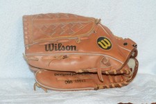Sports Softball. WILSON A9843 OG5 Optima Gold Series Softball Glove LHT