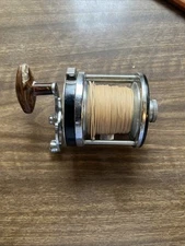 Pflueger Akerite No. 2068 Vintage Bait Cast Reel Clean & Working