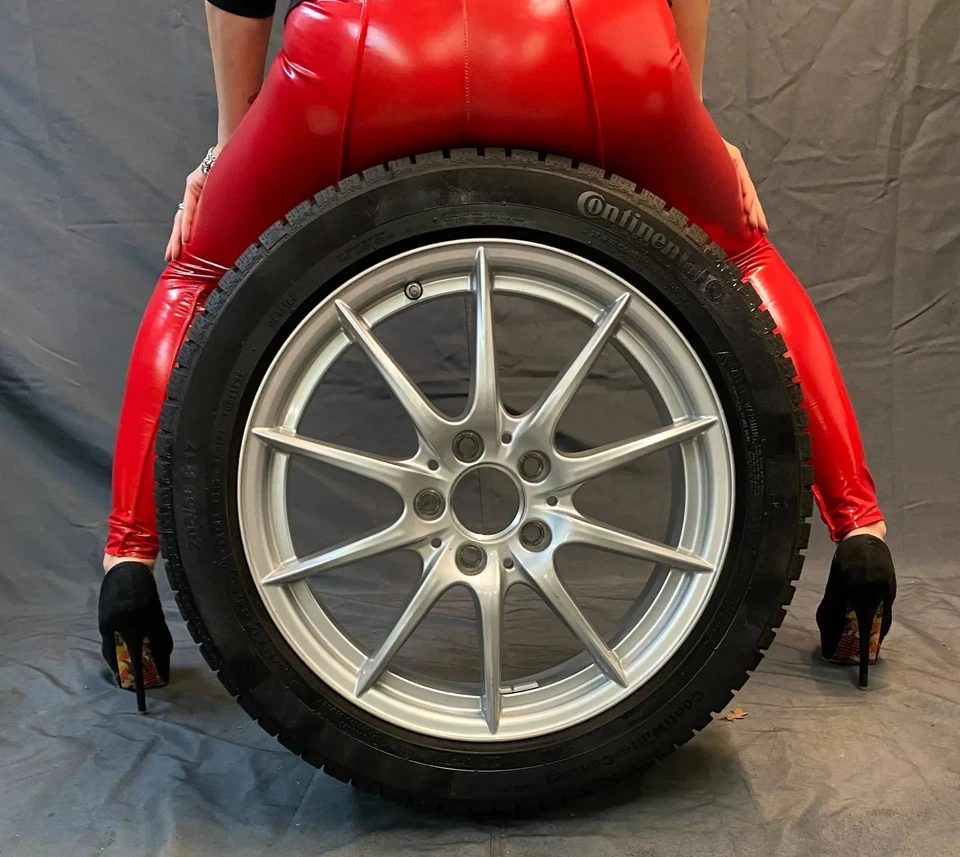 Orig. Mercedes  17 Zoll A- B- CLA Klasse  W176 W246 C117 Winterräder A2464010102 - Bild 3 von 4