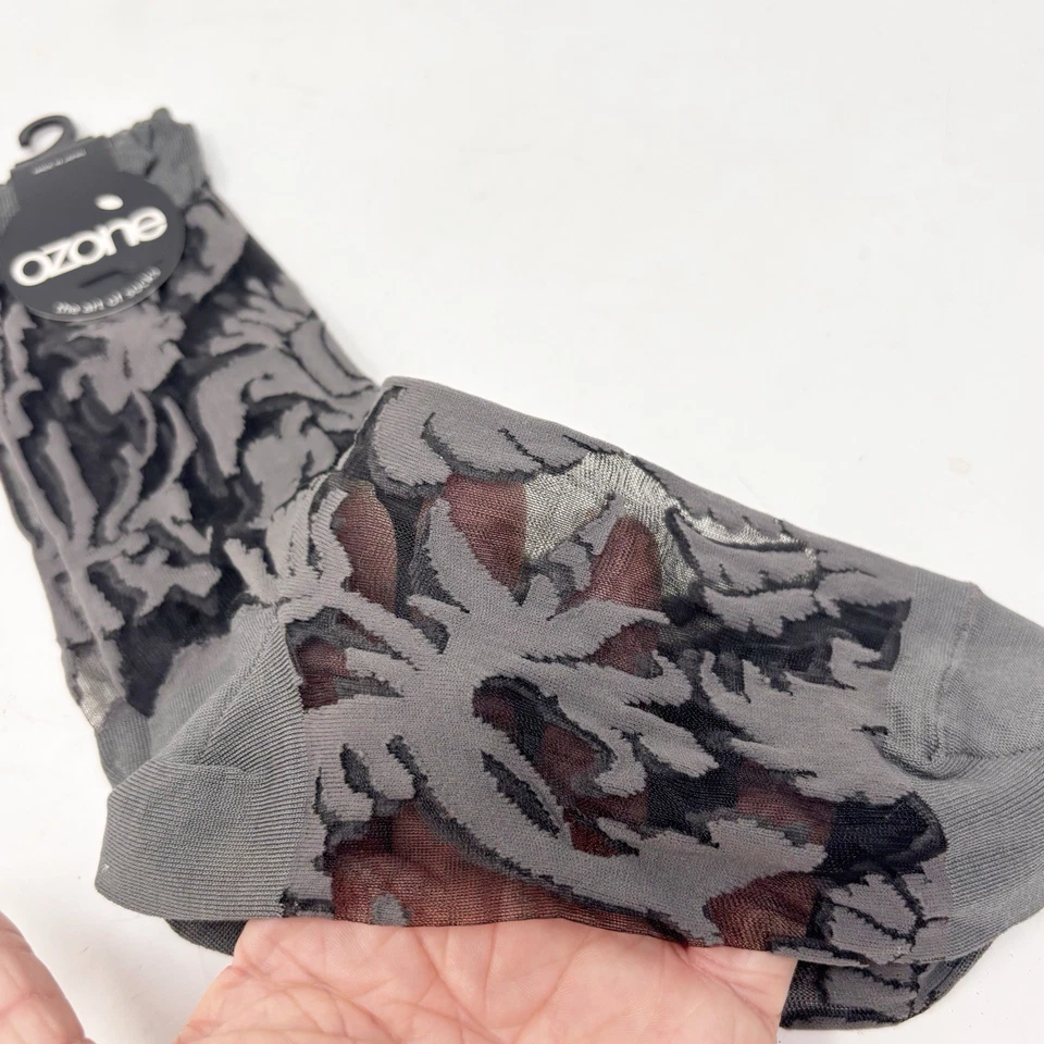 New OZONE Women’s Black Gray Sheer Mid Calf Socks FLORAL DAMASK GRAY Japan OS - Image 3 of 4