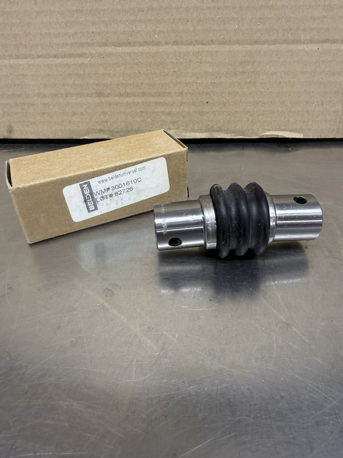 Belden R003001610C Universal Joint Assembly WMP3001610C 5/8” ID 1” OD New