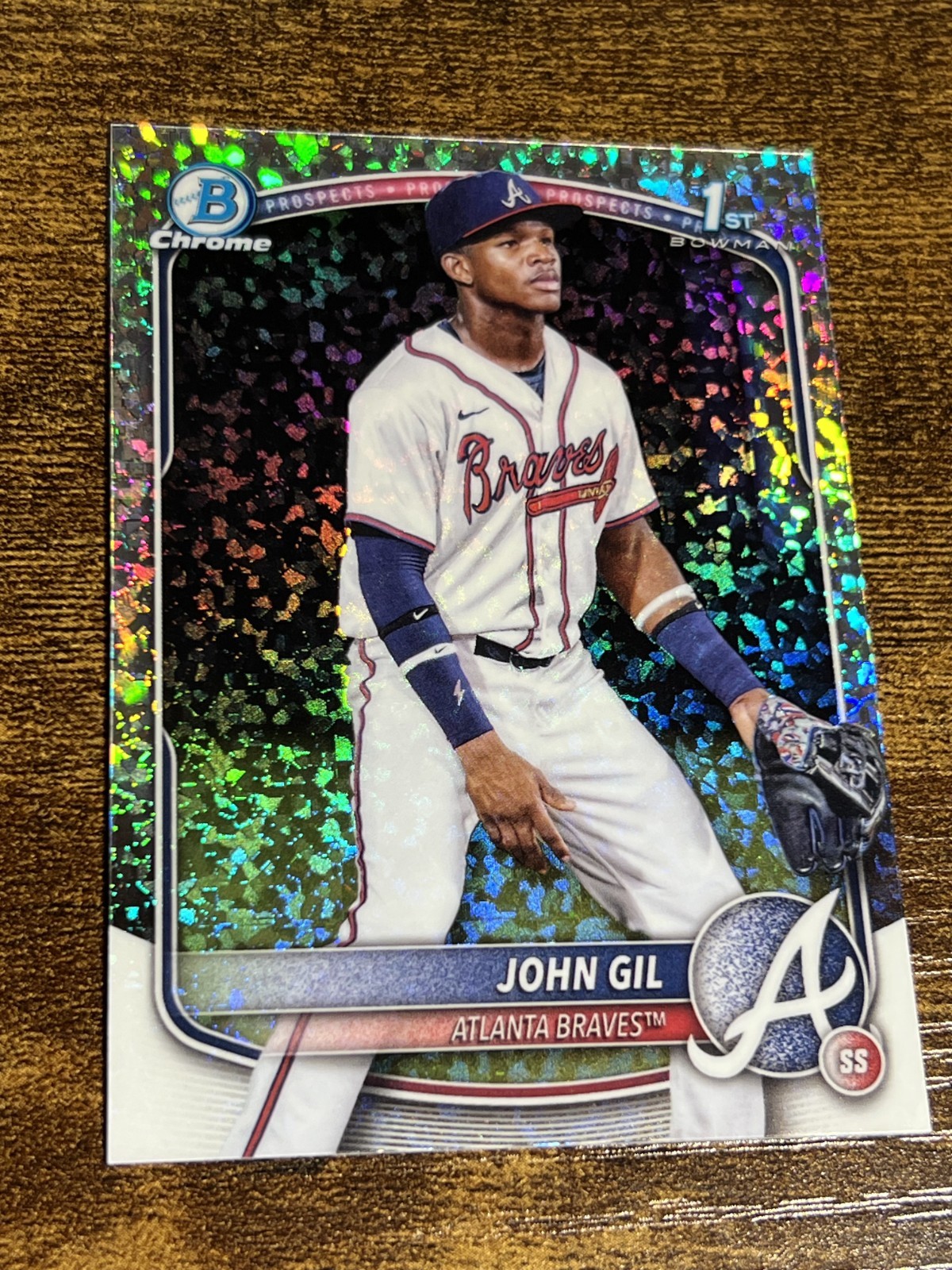 JOHN GIL 2025 Bowman Chrome #BCP-172 Braves 1st Silver Mini Diamond Refractor