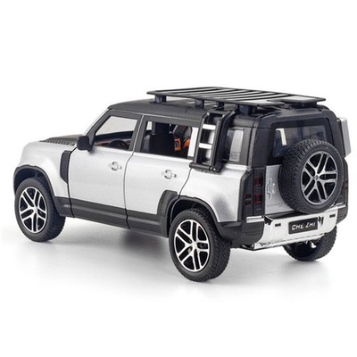 White 1/24 Sound&Light Model Pull-Back Car Toy Vehicle Collection Dislay J