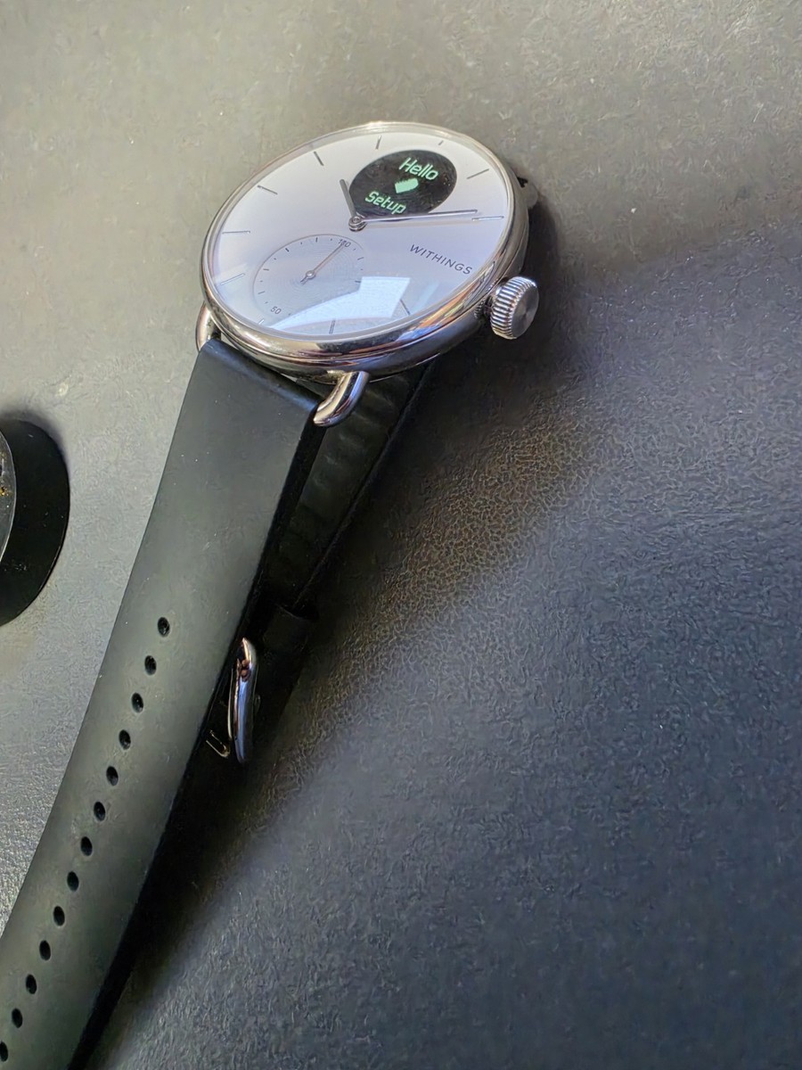 READ Withings Scanwatch HWA09 Hybrid Smartwatch Works, weak