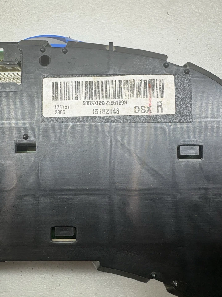 GMC Yukon XXL 1500 2002 calibre clúster Foto 2 de 4